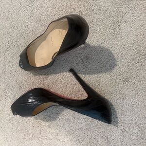 COPY - Christian Louboutin black leather peep toe